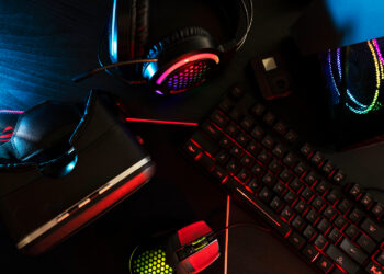 Balance Update: Tweaks to Gear, Weapons, and AI